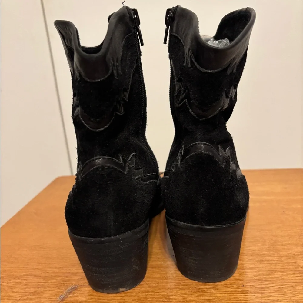 Reba Western Suede Black Boots - Picture 3 of 4